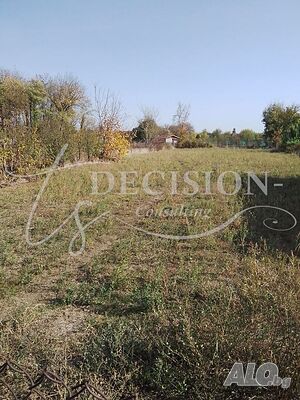 Продажба 1650 кв.м В регулация (УПИ)