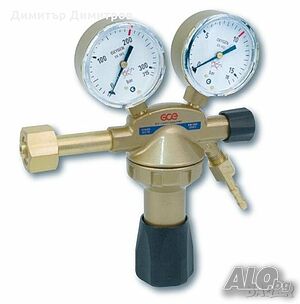 Редуцир вентил за азот на GCE вх. 200 bar, изх. 10 bar, 1/4”
