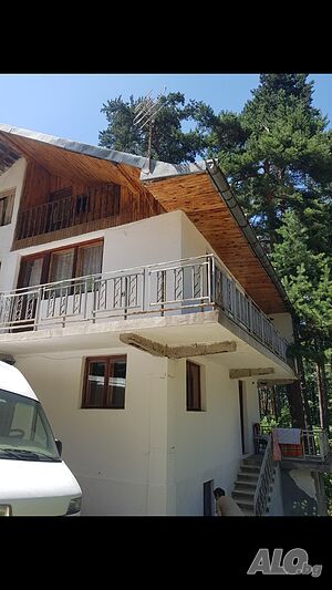 Вила във вилна зона Бряновщица област Пловдив