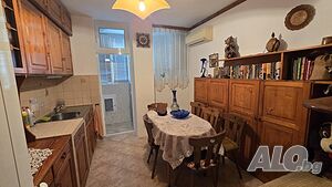 Тристаен ОБЗАВЕДЕН апартамент кв. Каменица 2