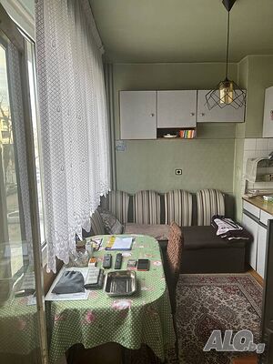 Двустаен обзаведен апартамент - кв. Кючук Париж / ТРИ ОТДЕЛНИ СТАИ