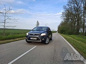 Ford Kuga 2.0 136 панорама 4×4 keyless