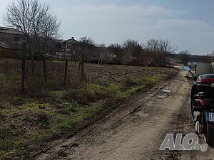 Продавам парцел в кв. Рилци