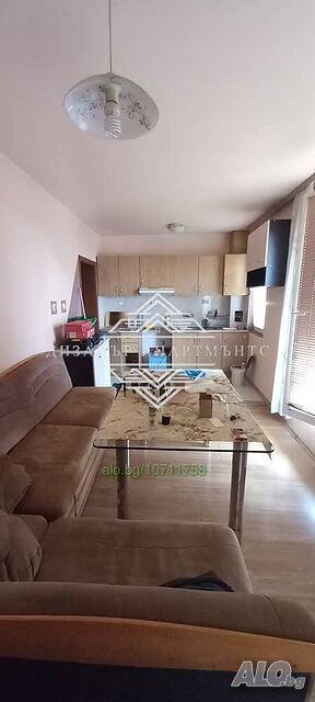 Тристаен апартамент - 2-ри жилищен етаж от къща, гр. Айтос, обл. Бургас 🏡