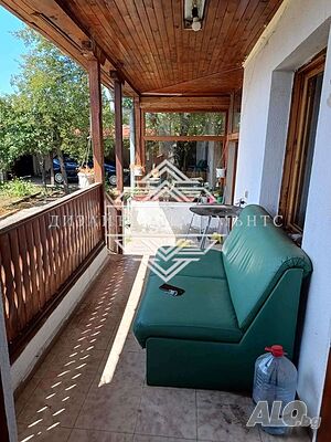Самостоятелна къща за продажба - с. Маринка, Бургас 🏡