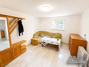 Ключ в офиса! 🏡 Едностаен апартамент под наем - Възраждане