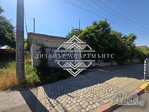 🏡 Къща с голям двор и одобрен проект за луксозен дом в гр. Средец