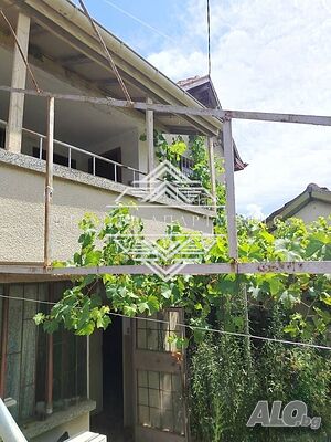 🏡 Двуетажна къща с 800 кв.м двор в с. Дебелт