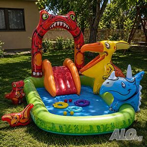 Водна площадка Bestway Jurassic 53160 - Детски мини аквапарк с пързалка и пръскачки