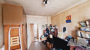 продавам тристаен апратамент в Центъра на град Варна