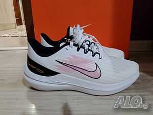 Дамски оригинални маратонки Nike