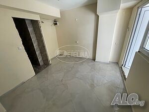 Ключ в агенцията! Търговско помещение до у-ще Васил Априлов и резиденция ”CHANTRER”! След ремонт!