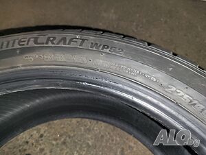 Зимни гуми Kumho Wintercraft 225/45 R17