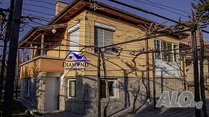 Двуетажна къща в кв. Изгрев