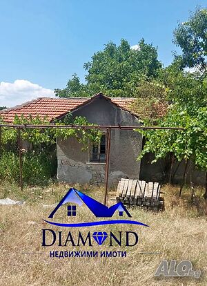 Едноетажна къща в село Маслиново