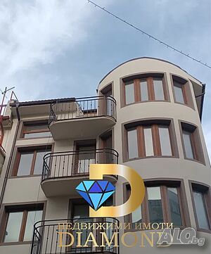 Тристаен апартамент в центъра на гр. Поморие