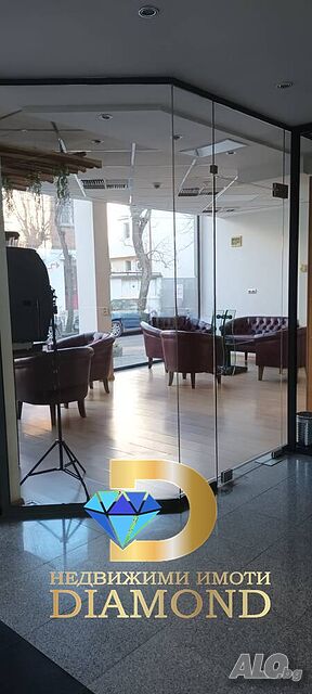 Помещение под наем в центъра на гр. Хасково