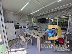 Двуетажна къща в село Великан, общ. Димитровград