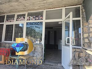 Търговско помещение под наем в кв. Република
