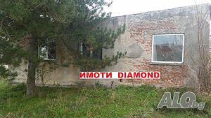 ЛИЗИНГ! Промишлен имот с предварителен договор за ФЕЦ в с. Сусам