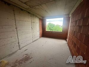 ЕКСКЛУЗИВНО! Двустаен с АКТ14 в Остромила