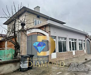 Къща с търговско помещение в Димитровград, кв. Марийно