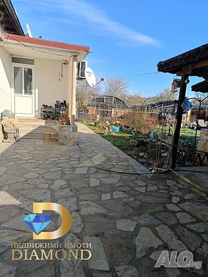Къща в село Ценово, обл. Стара Загора