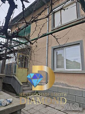 Двуетажна къща в Димитровград, кв. Черноконево