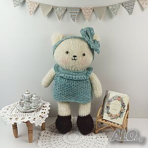 Котенце с рокля, плетени играчки, играчка ръчна изработка, плетено котенце