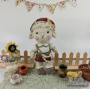 Агънце плетена играчка, играчка ръчна изработка, овца играчка