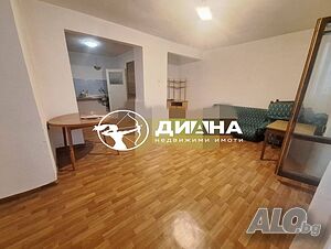 Тристаен монолит, реална квадратура, зад Водната палата, Център