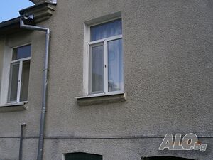 Подавам къща в гр. Средец
