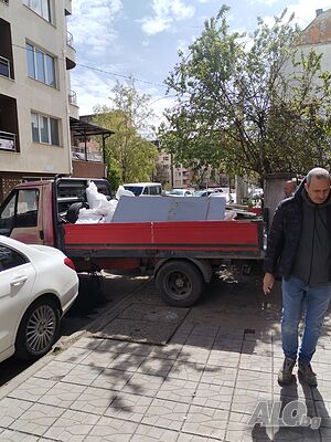 Извозване на строителни и битови отпадъци стари мебели дограми и д-р 70 на курс