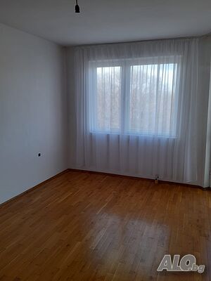 Продава четиристаен, тухлен апартамент в кв. Аспарухово, гр. Варна