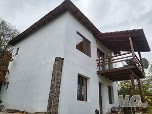 Продавам къща в Еленския балкан