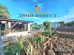 Продава ВИЛА