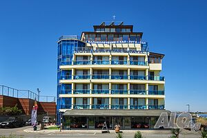 търся сервитьор