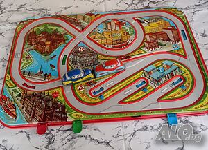 Ретро ламаринена играчка писта Lemezárugyár (Унгария, 1960/70-те) - За части / Реставрация