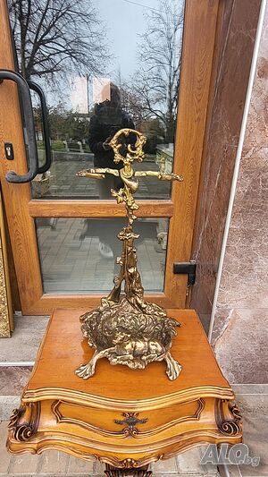 Бароков чадърник 050