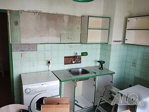 Монтаж на модулни кухни
