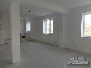 Продава 3-стаен, Център, нов, по БДС
