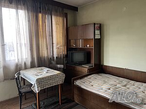 ИЗГОДНА ОФЕРТА Многостаен апартамент с гараж