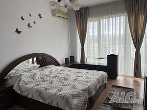 Многостаен в идеален център