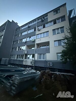 двустаен апартамент с изглед към планината