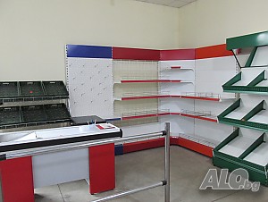 Стелажи за магазин