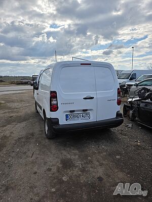 **САМО НА ЧАСТИ*** Peugeot Partner 1.6HDI, Ръчни скорости