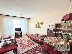 Гарсониера в район Рилски блокове гр. Добрич