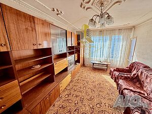 Просторен тристаен апартамент в ж.к. Балик