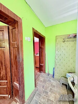 Къща С Просторен Двор и Кладенец