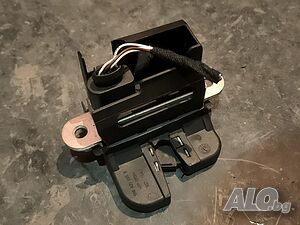 Заключващ механизъм, бравичка за багажник на VW Golf 5, Plus, Tiguan